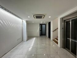 Jalan Haji Alias (D10), Terrace #466978851